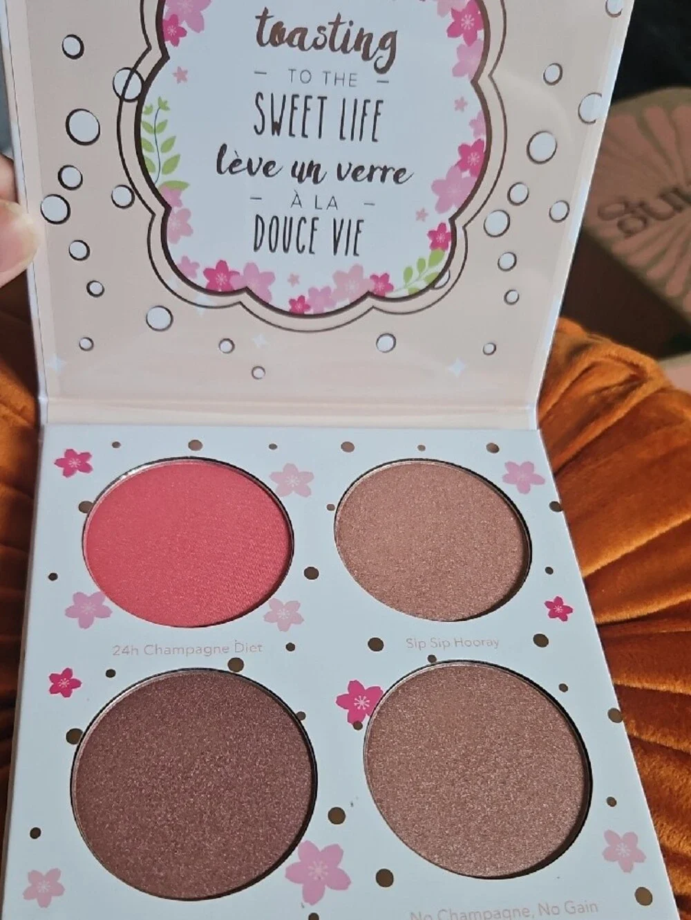 Beauty Bakerie Cotton Candy Champagne Blushlighter Palette